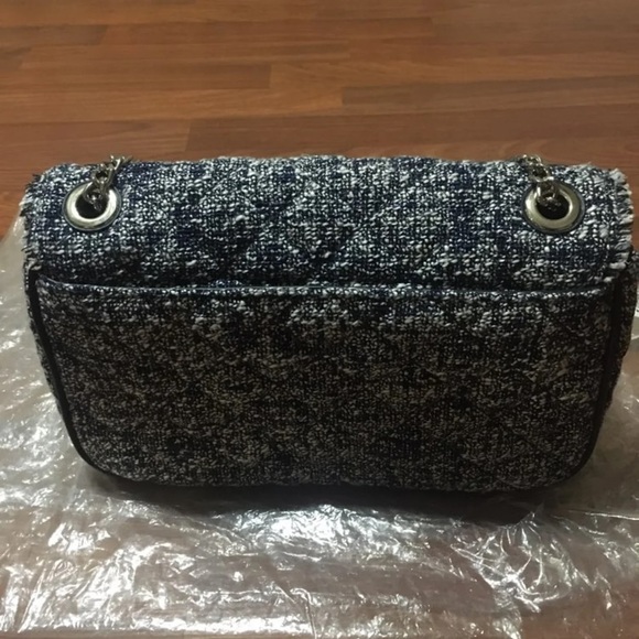 Michael Kors handbag - Picture 3 of 9